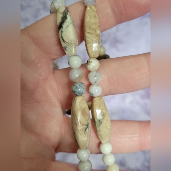 Dendritic Agate Necklace - Picture 9 of 14